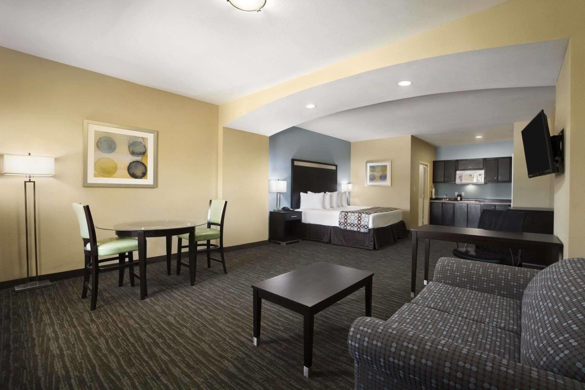 Days Inn Pearsall Zewnętrze zdjęcie