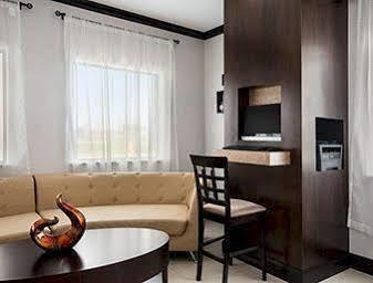 Days Inn Pearsall Zewnętrze zdjęcie
