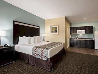 Days Inn Pearsall Zewnętrze zdjęcie